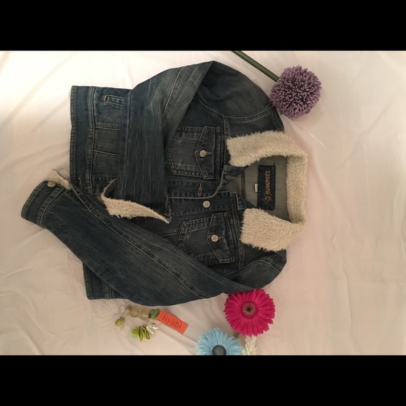Denim jacket - Picture 2 of 6